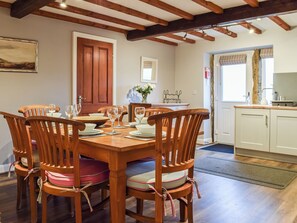 Dining - Mount View - UK48425 (Holmfirth)