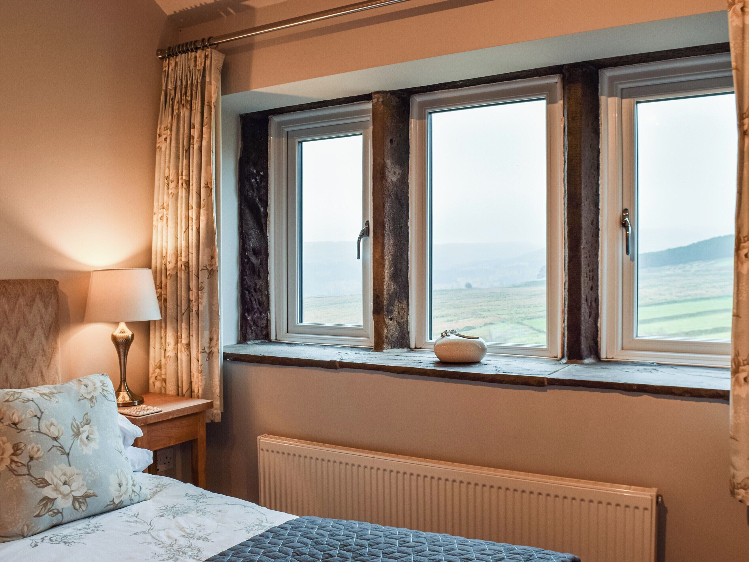 3 chambres, Wi-Fi gratuit, draps fournis