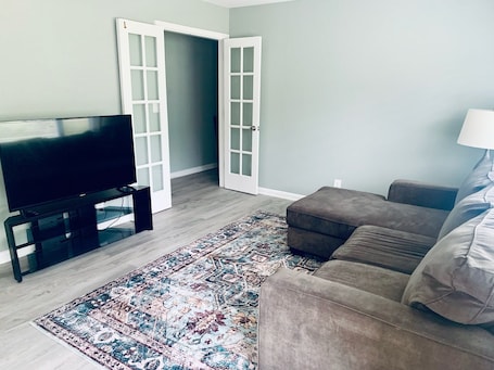 スマートテレビ. Little Granny's House - 3 Bedroom, 1 Bath