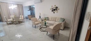 Living area - 3-bedroom house in amazing Punta Cana with AC, WiFi (Punta Cana)