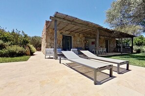 Biệt thự Deluxe, 2 phòng ngủ, hồ bơi riêng, quang cảnh núi | Hiên