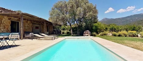 디럭스 빌라, 침실 2개, 전용 수영장, 산 전망 | 외관