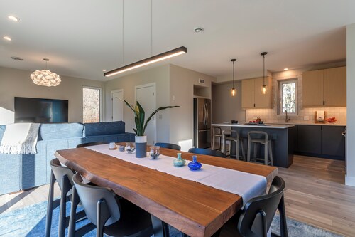 New Ludlow Village Home with Stunning Okemo Mountain View