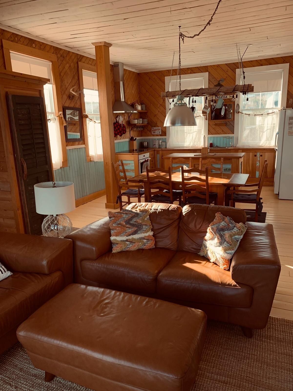 TV, fireplace, books