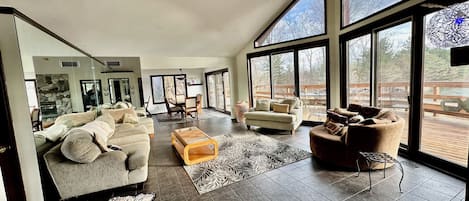 Smart TV, fireplace, books