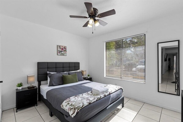 2 bedrooms, iron/ironing board, WiFi, bed sheets