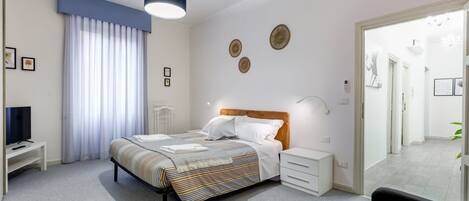 2 soverom, strykejern/-brett, wi-fi og sengetøy