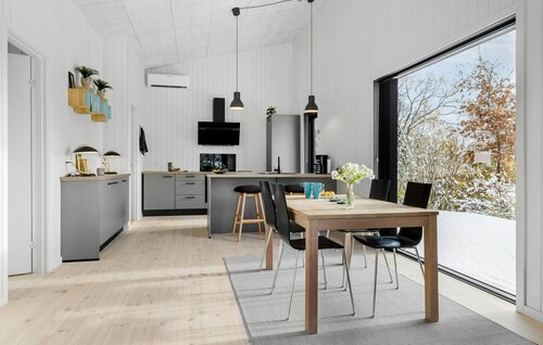 Gorgeous home in ølsted with WiFi