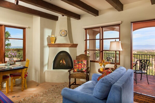 Smart TV, fireplace, DVD player