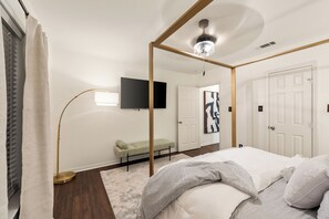 4 soverom, strykejern/-brett, wi-fi og sengetøy