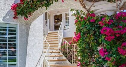 Cozy 2 bedroom  condo with fitness room and WiFi in marvelous Palm Desert