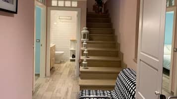 2 bedrooms, iron/ironing board, travel cot, free WiFi