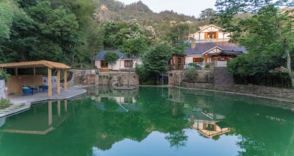 ZhangJiaJieFuXiErYi