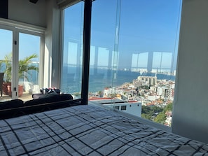 1 quarto, ferros/tábuas de passar roupa, Wi-Fi, roupa de cama