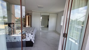 6 bedrooms, desk, iron/ironing board, free WiFi - Wonderful house in Barra de Jacuipe, where the river meets the sea (Barra do Jacuipe Camaçari)