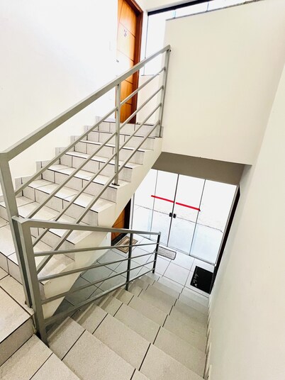 Apartamento próximo à UNESP, Amplo e Bem Localizado.