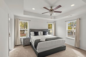 3 makuuhuonetta, silitysrauta/-lauta, Wi-Fi, vuodevaatteet