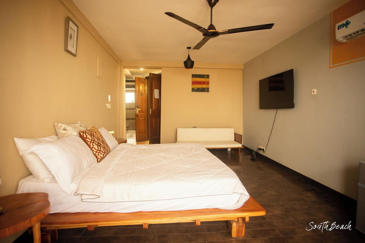 Executive Room, 1 King Bed, Non Smoking