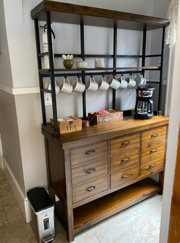 Interior - Inviting 3-bedroom house in Bloomsburg with WiFi (Bloomsburg)