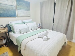 1 soverom, strykejern/-brett, reiseseng for barn og wi-fi