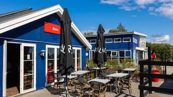 House | Dining