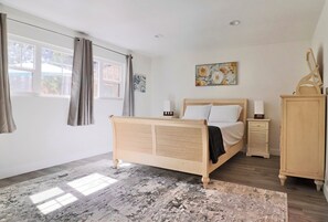 3 bedrooms, iron/ironing board, travel crib, WiFi