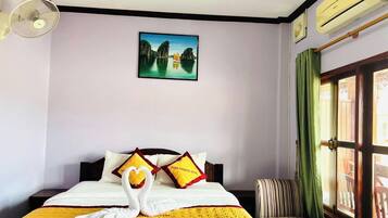 Phòng đôi Superior, quang cảnh thành phố | Bàn, khu vực làm việc phù hợp cho laptop