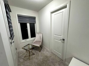 Interior - Golden House Comfort & Style (Clarington)