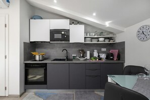 Appartement Standard, plusieurs chambres (Seaview House - Leana Apartment) | Cuisine privée