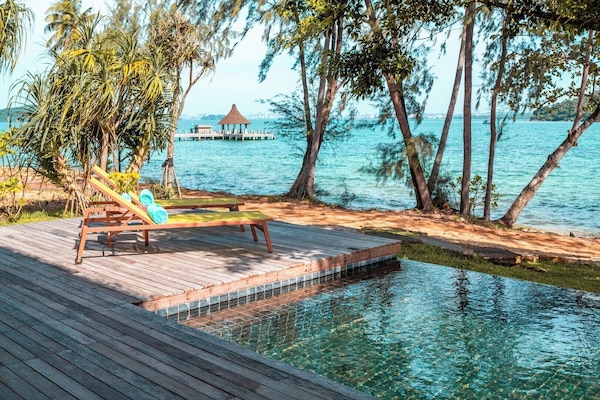 Two Bedroom Beachfront Pool Villa | Beach/ocean view