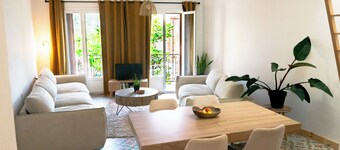 Casa Tramuntana offers spacious, bright and comfortable living space.