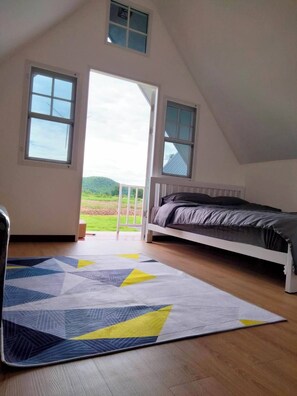 Classic enkelrum - 1 queensize-säng - privat badrum - utsikt mot lagunen | Skrivbord, arbetsyta för laptop och gratis wi-fi