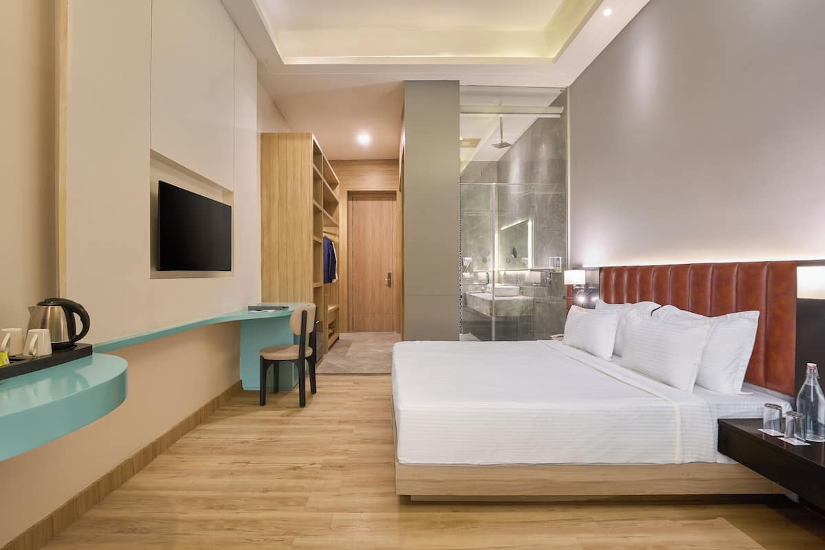 Standard Room | Laptop workspace, free WiFi, bed sheets, wheelchair access