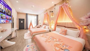 Family Twin Room | Egyptian cotton sheets, premium bedding, down comforters