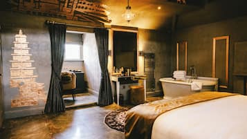 Habitación doble de lujo | Sábanas de algodón egipcio y ropa de cama de alta calidad