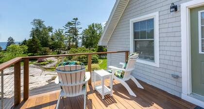 Adorable apartment in Boothbay Harbor!