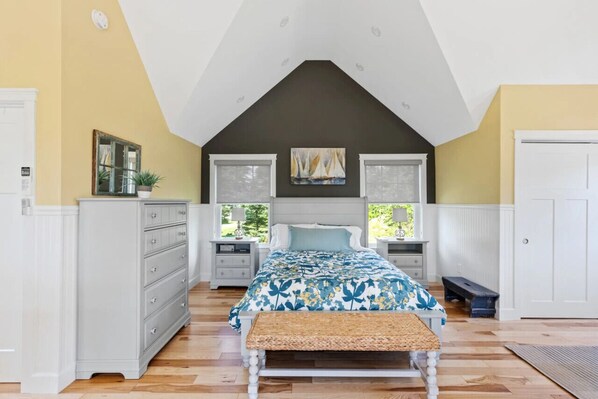 1 bedroom, iron/ironing board, free WiFi