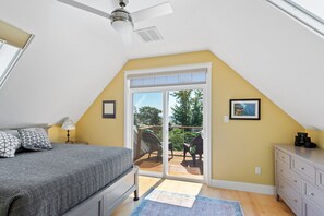 4 bedrooms, travel cot, WiFi, bed sheets - Stunning home overlooking the water! (Boothbay Harbor)