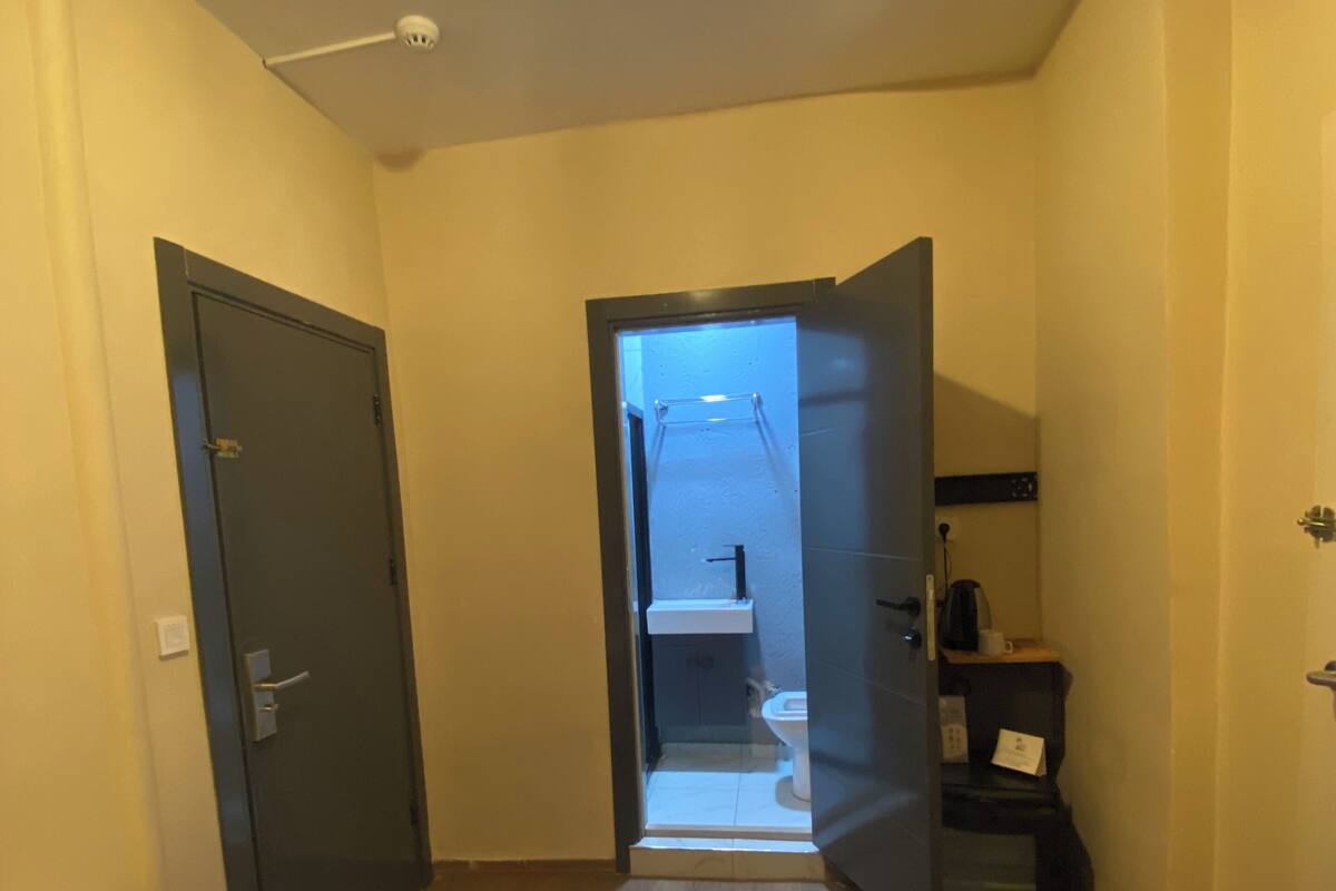 Økonomi-enkeltrom | Sengetøy av topp kvalitet, minibar, safe på rommet og lydisolert