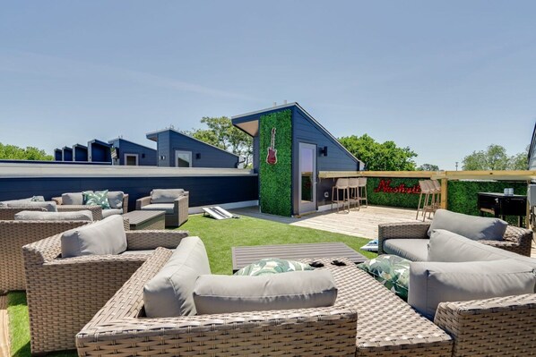 独立别墅 | 8 多间卧室、办公桌、高速上网