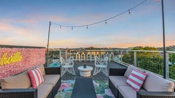 Maison | 4 chambres, bureau, Internet