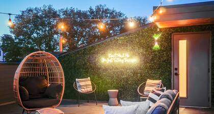 Close to the Gulch - Book Today