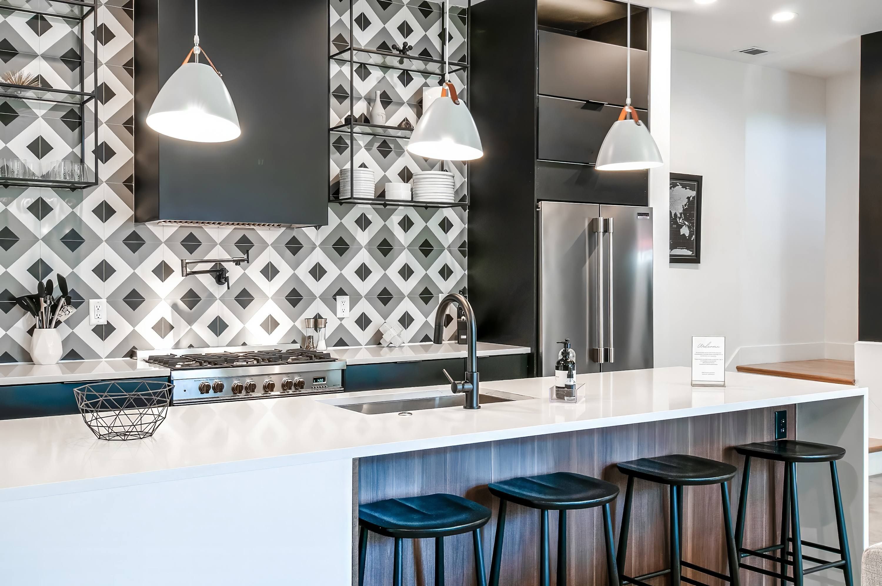 House | 3 bedrooms, desk, Internet