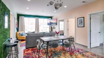Apartment | 4 Schlafzimmer, Schreibtisch, Internetzugang
