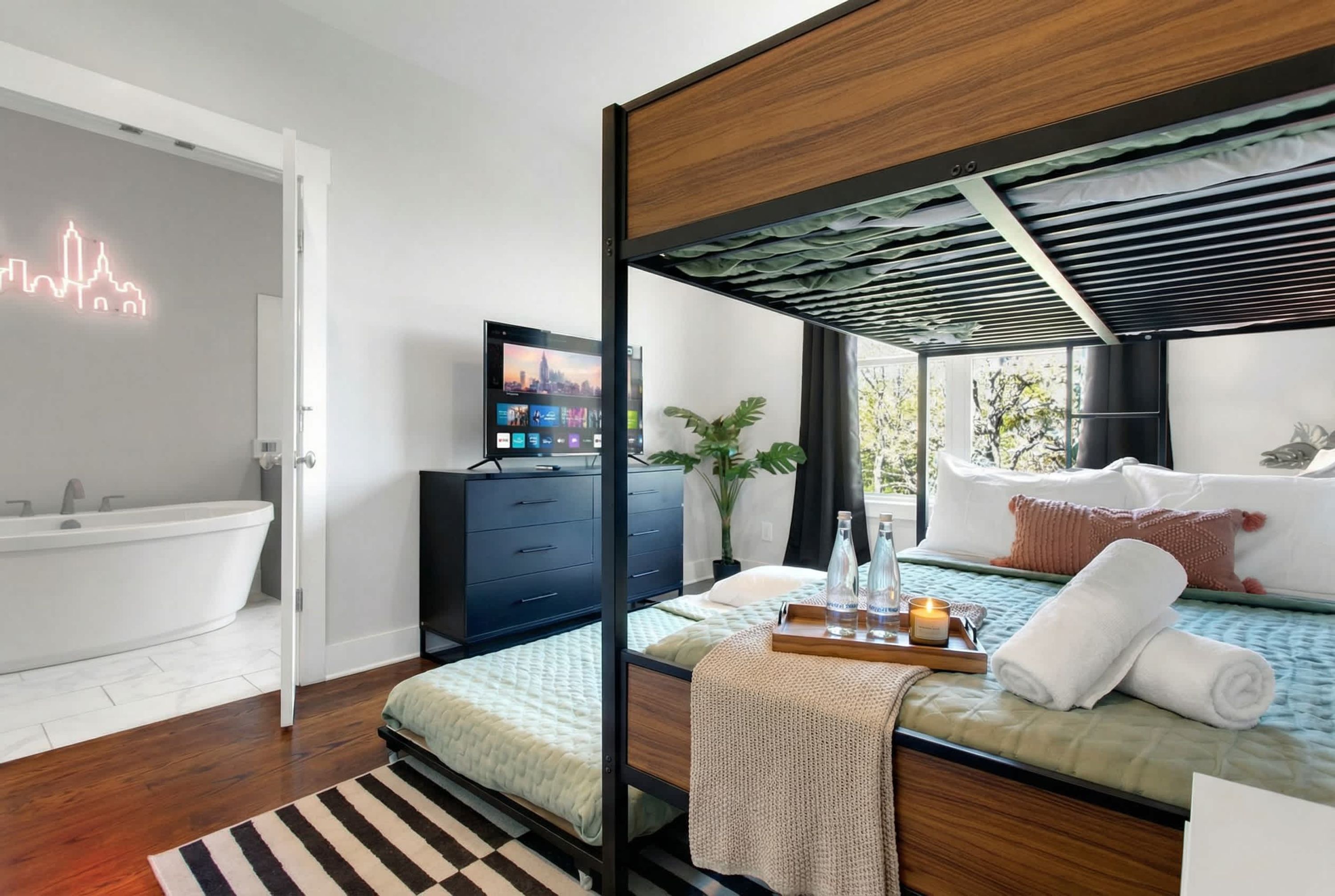 單棟房屋 | 4 間睡房、互聯網