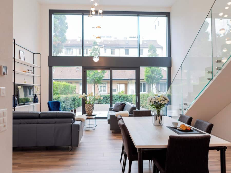 2 Bedroom Suite | Een kluis op de kamer, een bureau, een laptopwerkplek