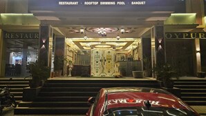 Unclassified image, 5 of 28, button - Hotel Amarah (Jaipur)