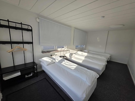 Classic Quadruple Room | Free WiFi