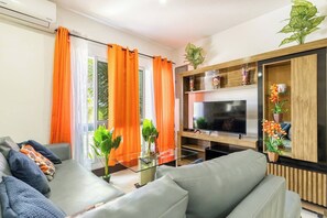 Interior - 2 Bedroom Apartment Near Ocho Rios (Runaway Bay)