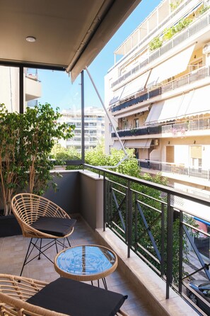 1BR Apartment (45 sqm) with Balcony | Terrace/patio - Tyto Alba Habitat (Athens)